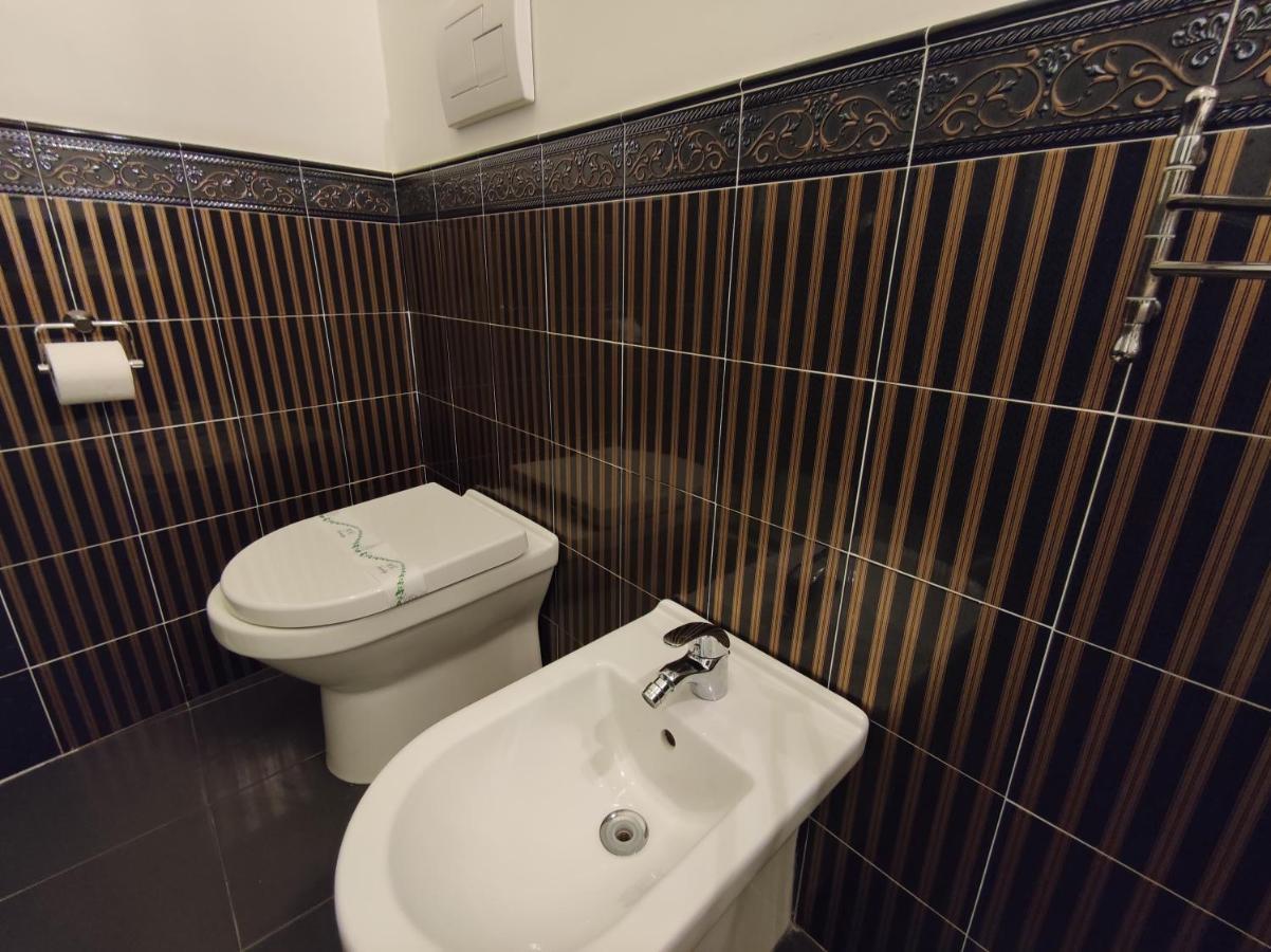 Sami Luxury Rooms 3 8 0 7 9 4 9 2 5 3 Syracuse Esterno foto